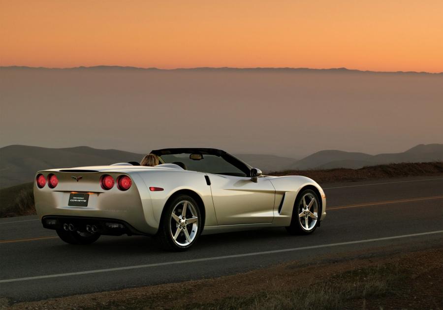  Chevrolet Corvette Convertible 2005 года  (фото 164 из 179)